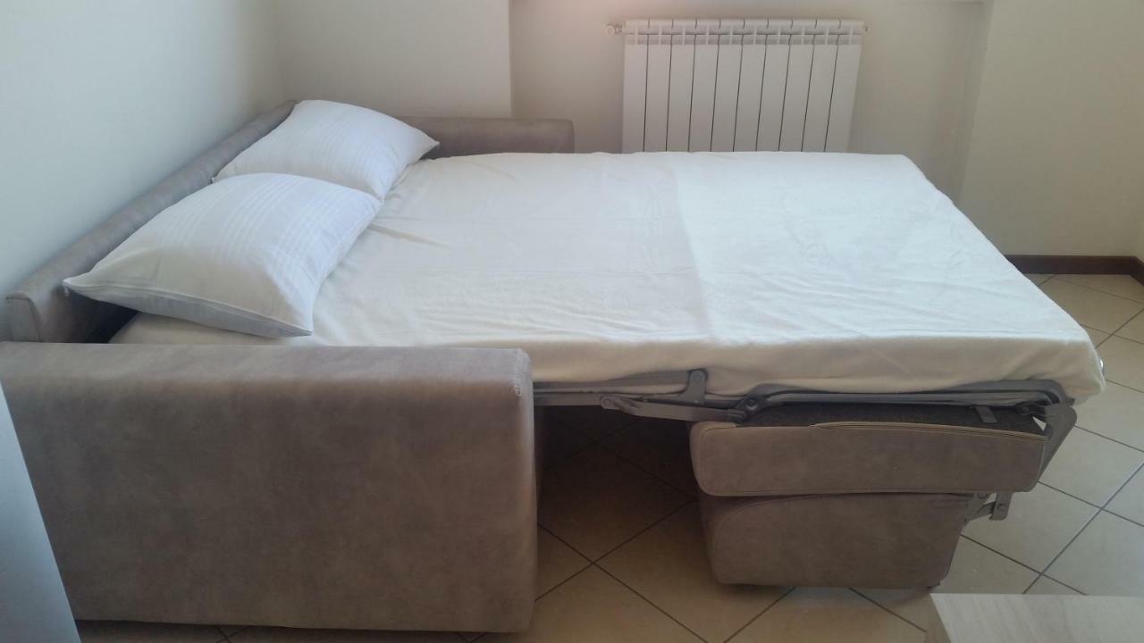 Be Lake Apartment Бавено Екстериор снимка