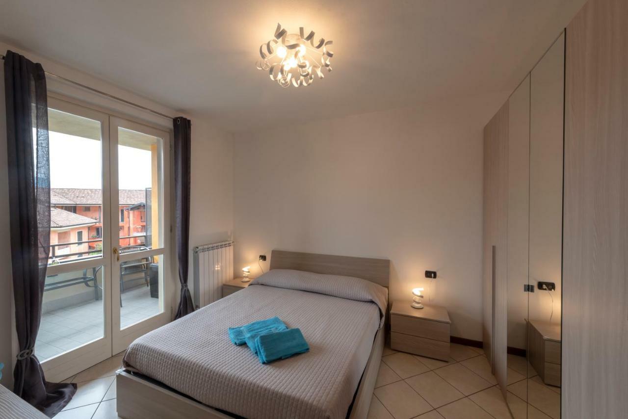 Be Lake Apartment Бавено Екстериор снимка